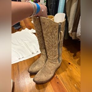 Old Gringo Textured Tan Heeled Boots